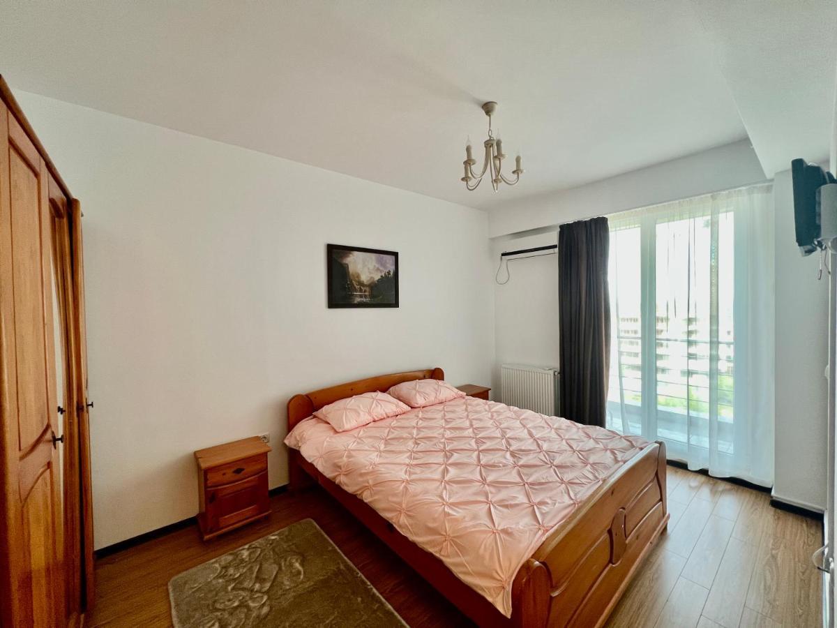 Valy Apartments Summerland Mamaia Exterior foto